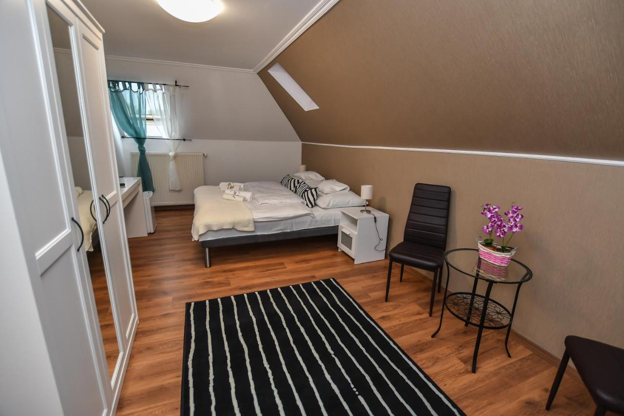 E-Vasko Panzio Borpince Bed and Breakfast Tokaj Εξωτερικό φωτογραφία