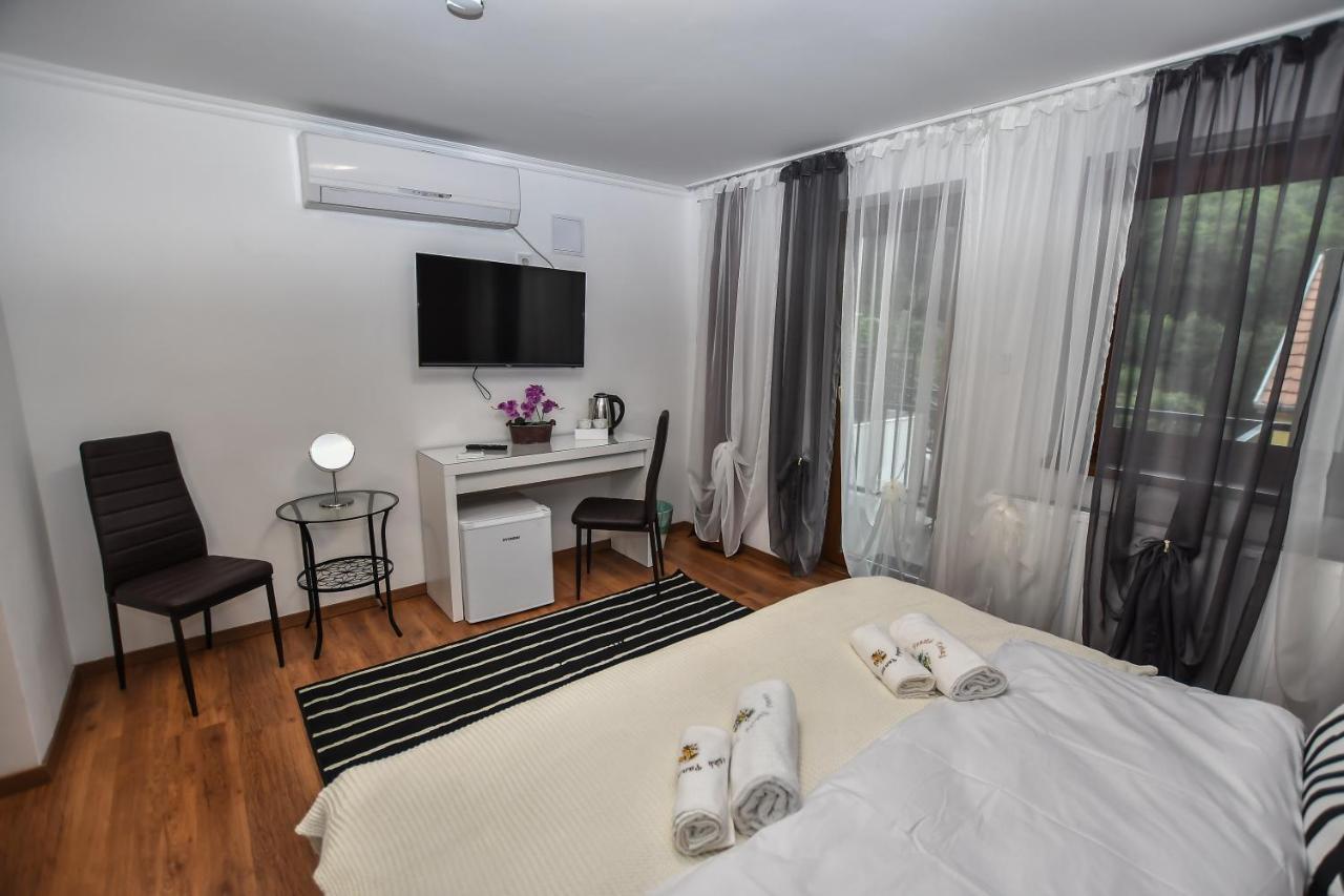 E-Vasko Panzio Borpince Bed and Breakfast Tokaj Εξωτερικό φωτογραφία